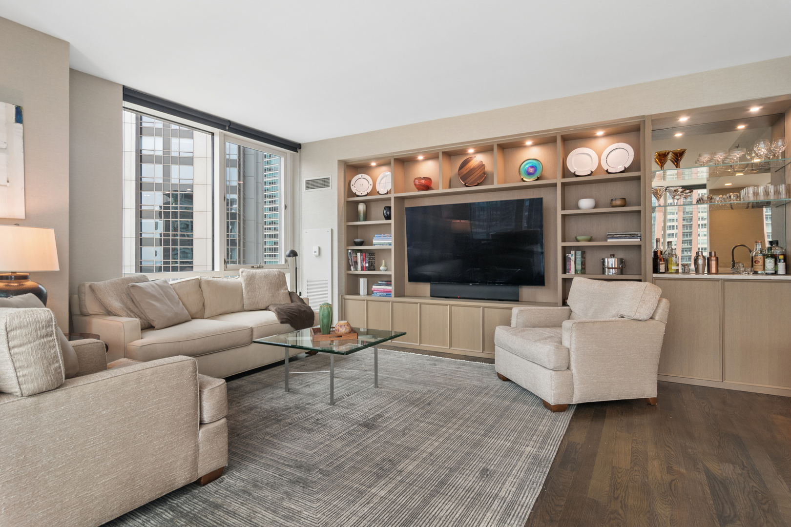 505 N McClurg Court 1705