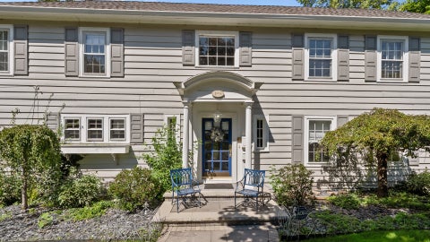 Tiny photo for 195 Maple Hill Road, Glencoe, IL 60022 (MLS # 12727880)