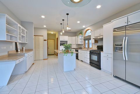 Tiny photo for 244 S Linden Avenue, Elmhurst, IL 60126 (MLS # 12589798)