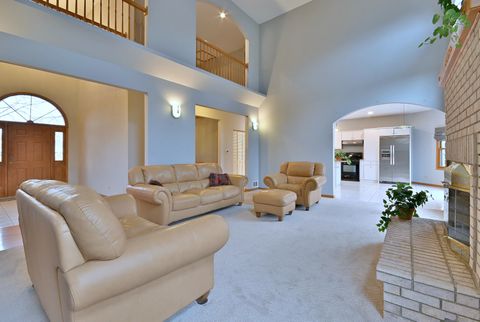 Tiny photo for 244 S Linden Avenue, Elmhurst, IL 60126 (MLS # 12589798)