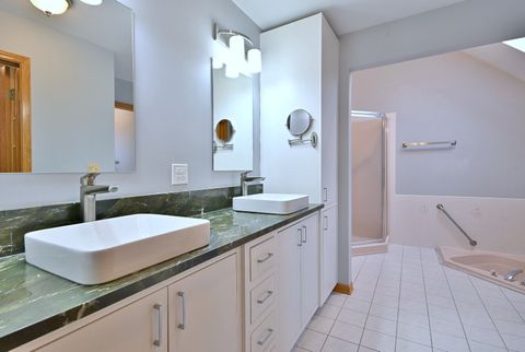 Tiny photo for 244 S Linden Avenue, Elmhurst, IL 60126 (MLS # 12589798)