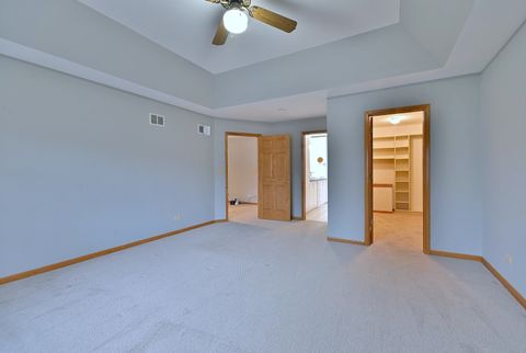 Tiny photo for 244 S Linden Avenue, Elmhurst, IL 60126 (MLS # 12589798)