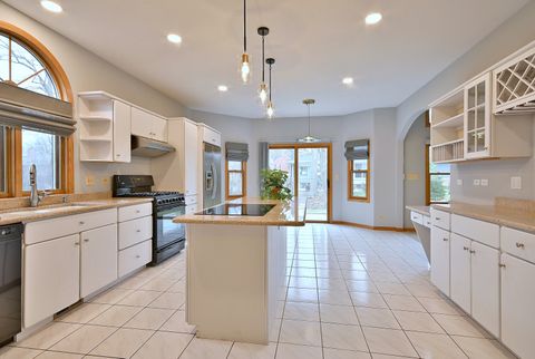 Tiny photo for 244 S Linden Avenue, Elmhurst, IL 60126 (MLS # 12589798)