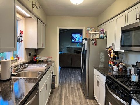 Tiny photo for 1308 Empire Court, Freeport, IL 61032 (MLS # 12490658)