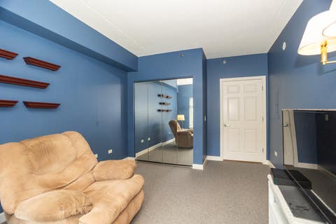 Tiny photo for 865 E 22nd Street #302, Lombard, IL 60148 (MLS # 12654911)