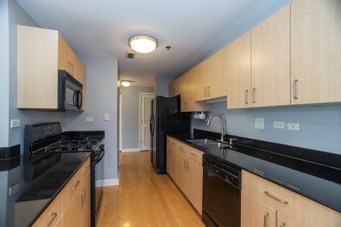 Tiny photo for 865 E 22nd Street #302, Lombard, IL 60148 (MLS # 12654911)