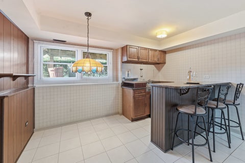 Tiny photo for 564 Gateshead S, Elk Grove Village, IL 60007 (MLS # 12737576)