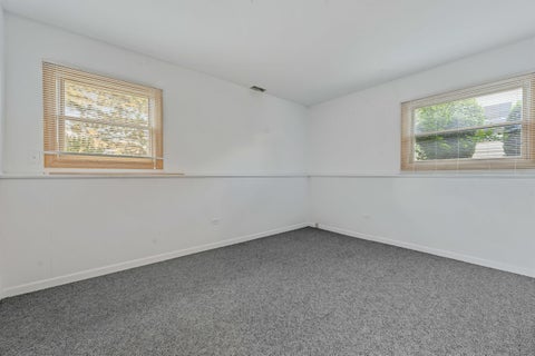 Tiny photo for 564 Gateshead S, Elk Grove Village, IL 60007 (MLS # 12737576)