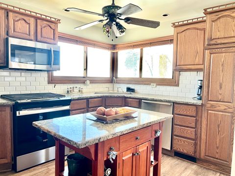 Tiny photo for 9112 Walnut Avenue, Franklin Park, IL 60131 (MLS # 12528217)