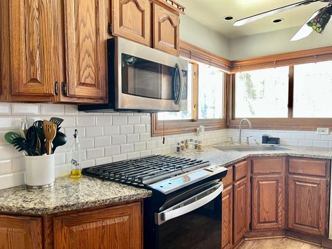 Tiny photo for 9112 Walnut Avenue, Franklin Park, IL 60131 (MLS # 12528217)