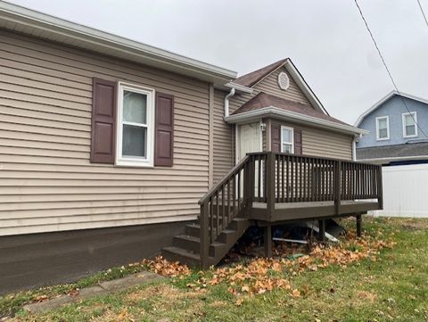 Tiny photo for 1038 Wright Street, Lasalle, IL 61301 (MLS # 12521418)