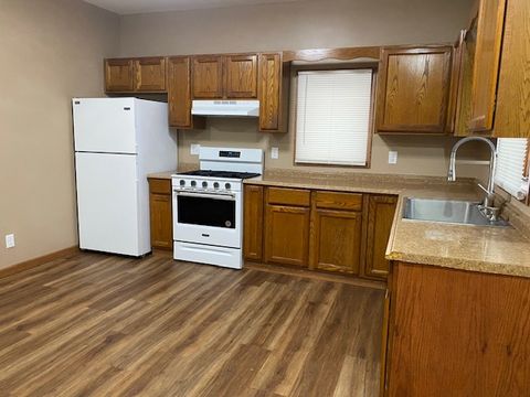 Tiny photo for 1038 Wright Street, Lasalle, IL 61301 (MLS # 12521418)