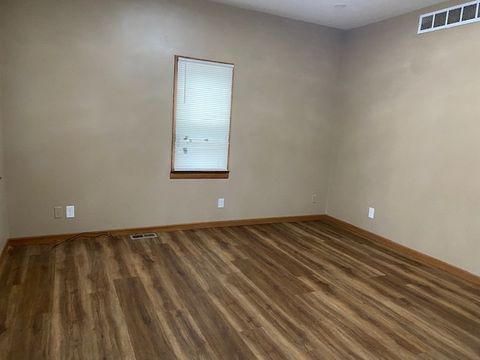 Tiny photo for 1038 Wright Street, Lasalle, IL 61301 (MLS # 12521418)