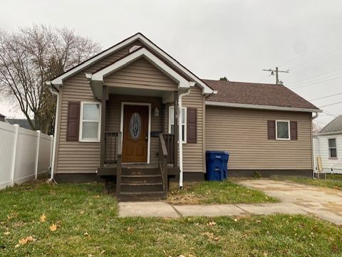 Tiny photo for 1038 Wright Street, Lasalle, IL 61301 (MLS # 12521418)