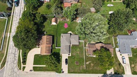 Tiny photo for 24350 Marble Road, Channahon, IL 60410 (MLS # 12428817)
