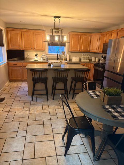 Tiny photo for 821 E 6TH Street, Centralia, IL 62801 (MLS # 100000036)