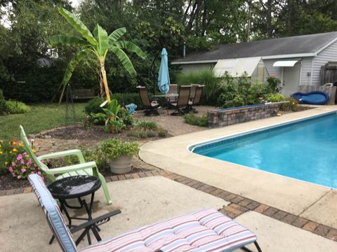 Tiny photo for 821 E 6TH Street, Centralia, IL 62801 (MLS # 100000036)