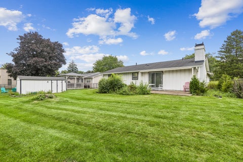 Tiny photo for 1564 White Trail, Elk Grove Village, IL 60007 (MLS # 12747186)