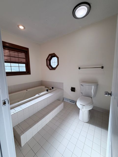 Tiny photo for 4 Sebring Road, Springfield, IL 62707 (MLS # 12652719)
