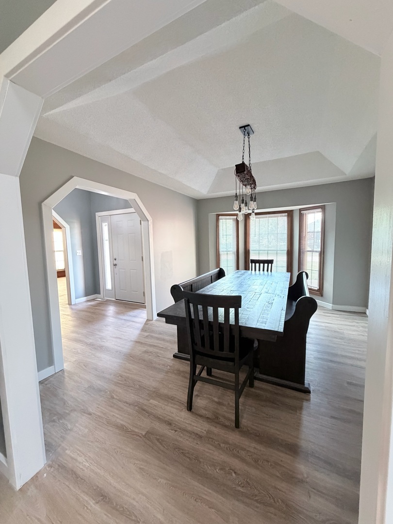 4 Sebring Road