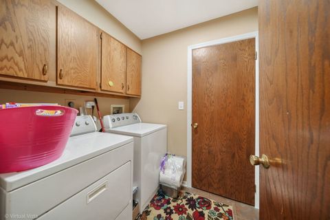 Tiny photo for 9500 Washington Street #306, Niles, IL 60714 (MLS # 12498871)