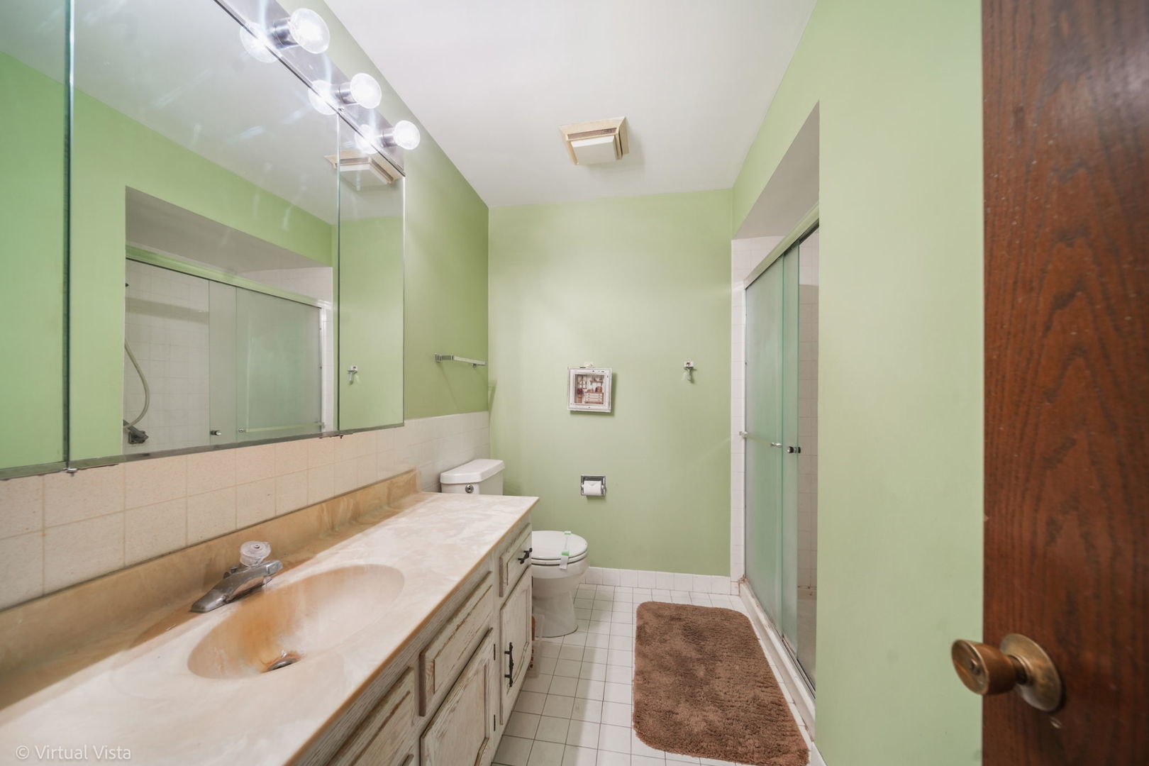 Niles, Illinois 60714, United States, 2 Bedrooms Bedrooms, ,2 BathroomsBathrooms,Residential,Active,232534