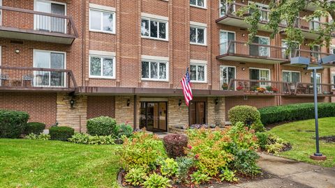 Photo of 9500 Washington Street #306, Niles, IL 60714 (MLS # 12498871)