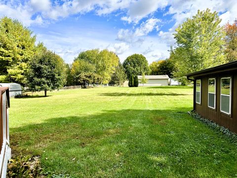 Tiny photo for 6130 Lockwood Drive, Rockford, IL 61109 (MLS # 12499279)