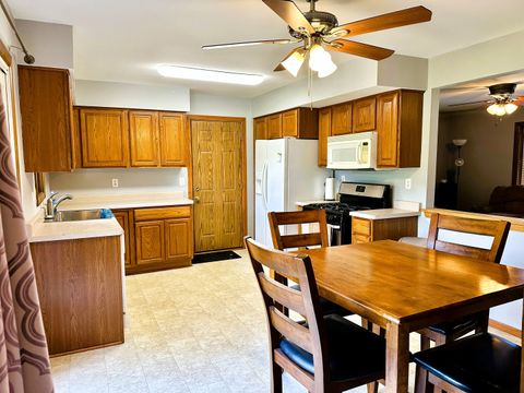 Tiny photo for 6130 Lockwood Drive, Rockford, IL 61109 (MLS # 12499279)