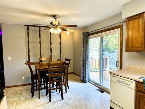 Tiny photo for 6130 Lockwood Drive, Rockford, IL 61109 (MLS # 12499279)