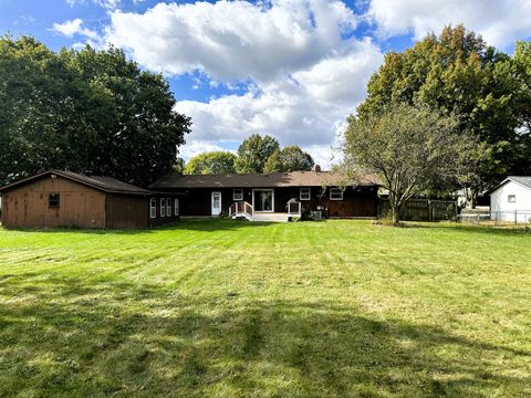 Tiny photo for 6130 Lockwood Drive, Rockford, IL 61109 (MLS # 12499279)