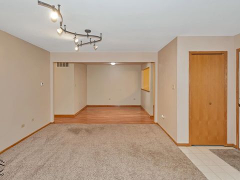 Tiny photo for 5014 W Circle Place, Crestwood, IL 60418 (MLS # 12616593)