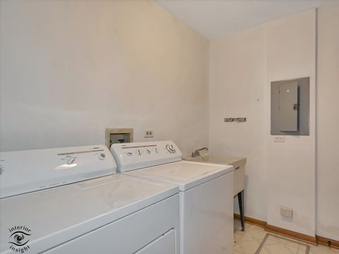 Tiny photo for 5014 W Circle Place, Crestwood, IL 60418 (MLS # 12616593)