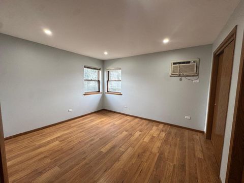 Tiny photo for 6543 16th Street #6, Berwyn, IL 60402 (MLS # 12633586)