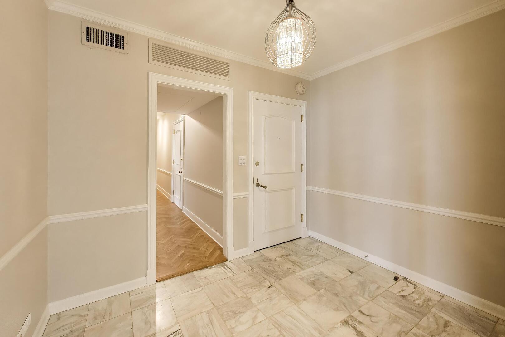 1420 Sheridan Road 6B