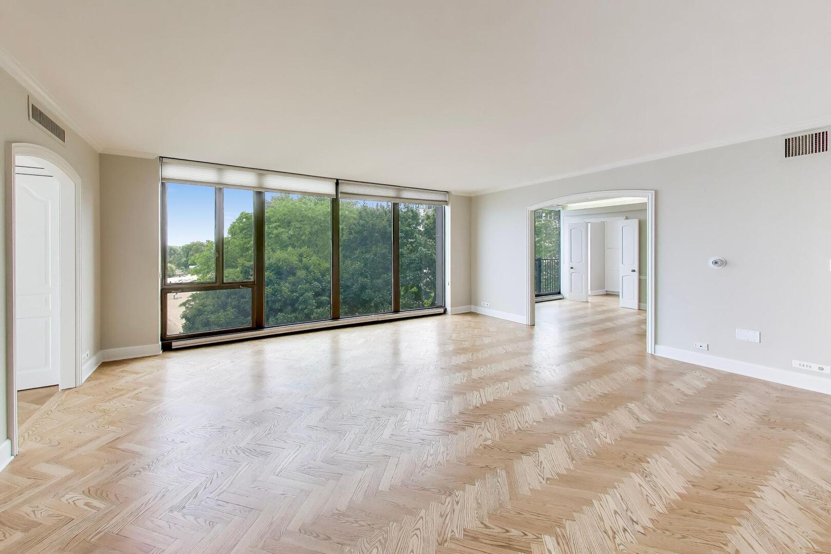 1420 Sheridan Road 6B