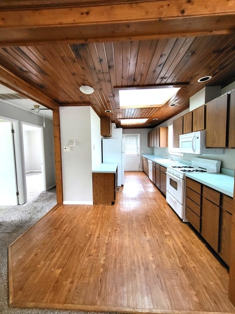 Tiny photo for 25 Thrush Road, Carpentersville, IL 60110 (MLS # 12761090)