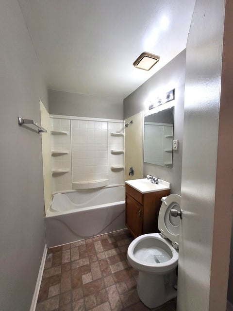 Tiny photo for 25 Thrush Road, Carpentersville, IL 60110 (MLS # 12761090)