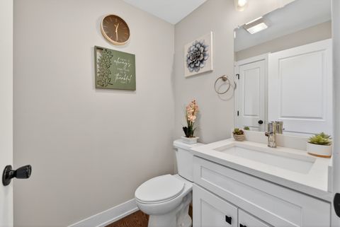 Tiny photo for 8166 W 87th Street #8166, Hickory Hills, IL 60457 (MLS # 12603966)