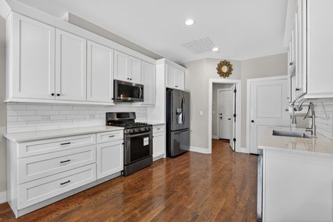 Tiny photo for 8166 W 87th Street #8166, Hickory Hills, IL 60457 (MLS # 12603966)