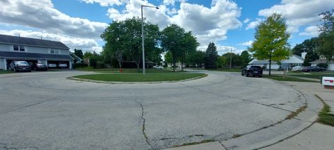 Tiny photo for 538 Lasalle Court #-, Buffalo Grove, IL 60089 (MLS # 12472649)