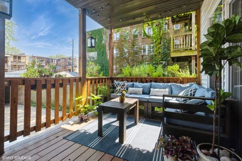 Tiny photo for 4745 N Malden Street #1S, Chicago, IL 60640 (MLS # 12592140)