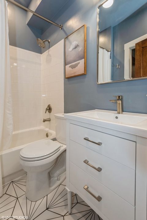 Tiny photo for 4745 N Malden Street #1S, Chicago, IL 60640 (MLS # 12592140)