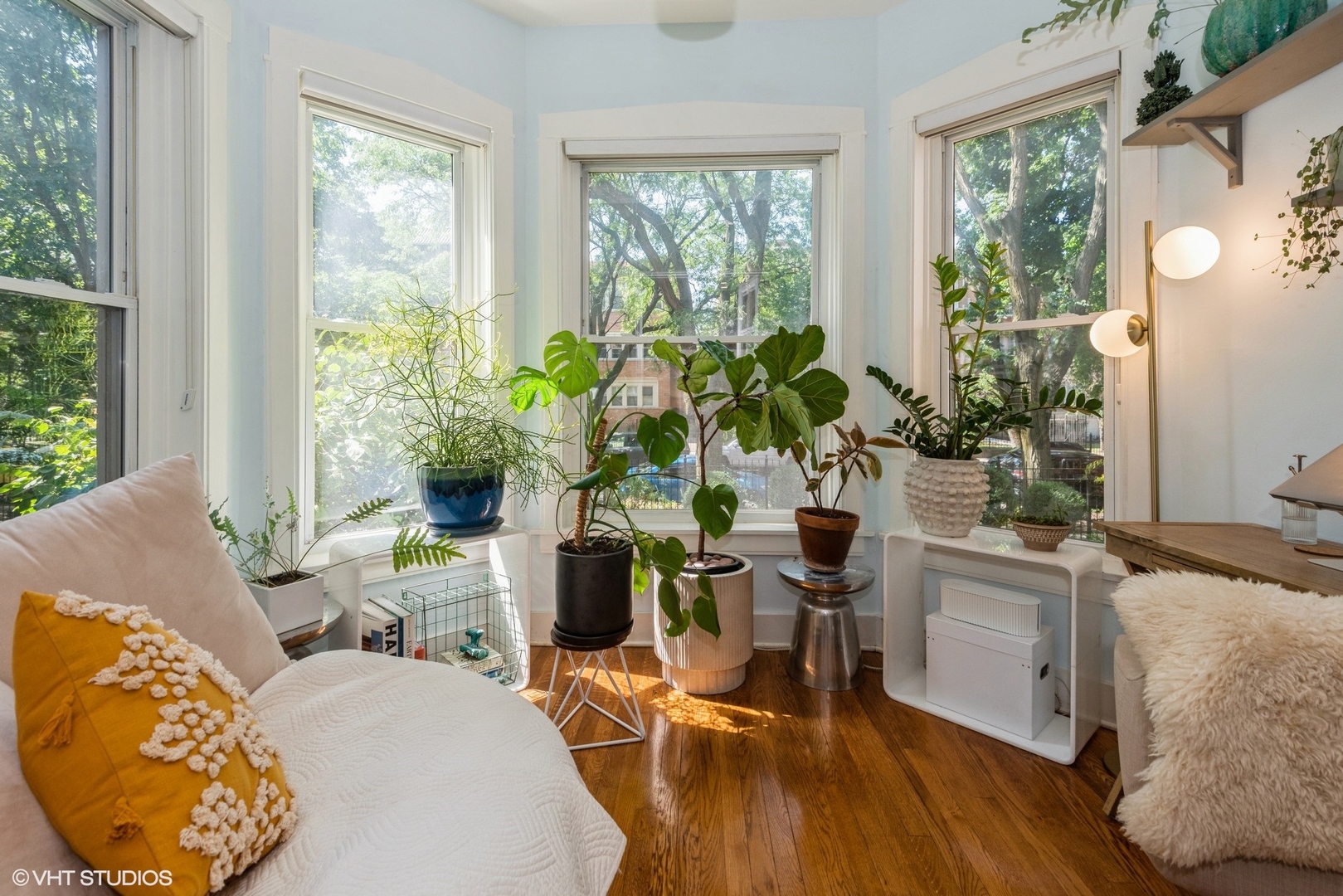 4745 N Malden Street 1S