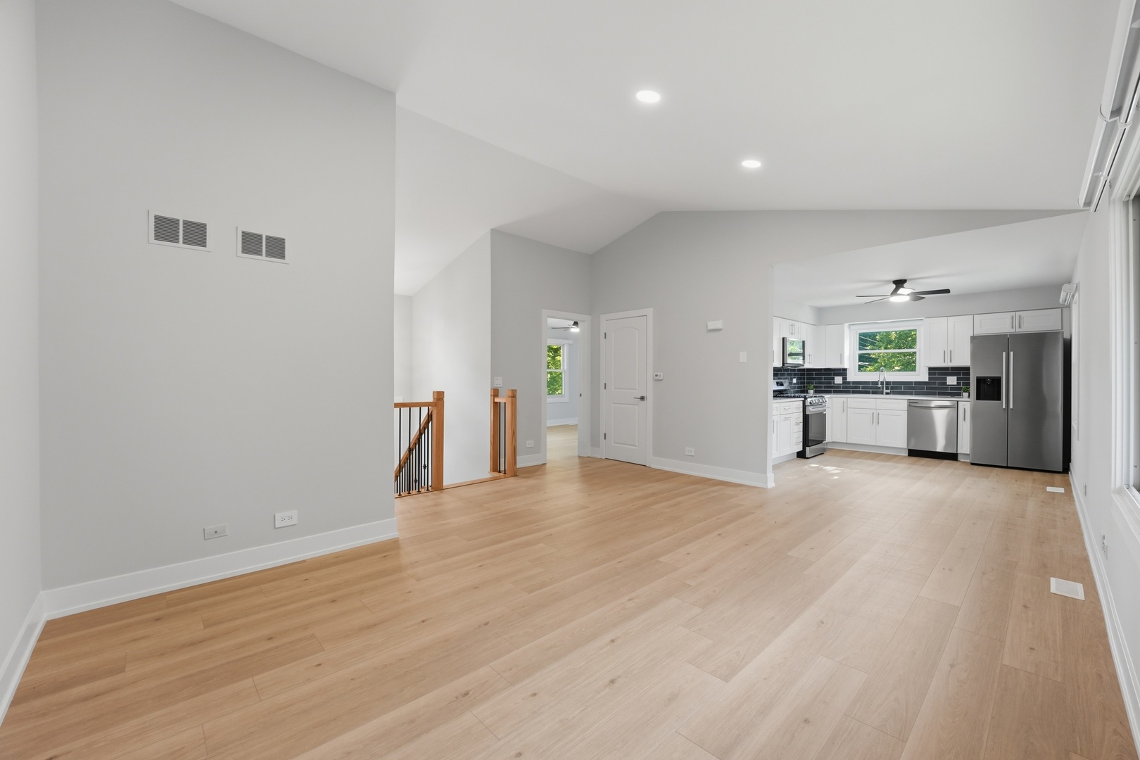 136 edgewater Drive