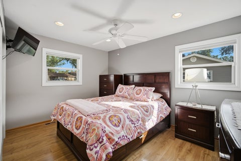 Tiny photo for 1231 Springdale Lane, Elk Grove Village, IL 60007 (MLS # 12759146)