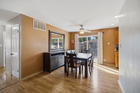 Tiny photo for 1231 Springdale Lane, Elk Grove Village, IL 60007 (MLS # 12759146)