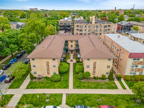 Tiny photo for 4208 N Keystone Avenue #3F, Chicago, IL 60641 (MLS # 12652431)