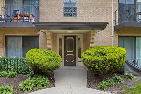 Tiny photo for 4208 N Keystone Avenue #3F, Chicago, IL 60641 (MLS # 12652431)