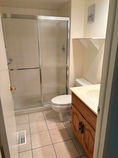 Tiny photo for 140 Carriage Way Drive #C228, Burr Ridge, IL 60527 (MLS # 12745982)